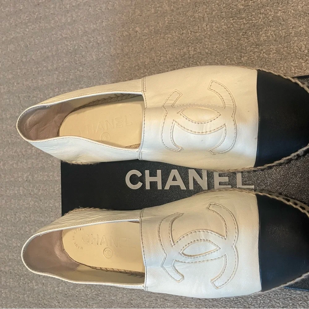 Chanel Espadrilles Blanc/Noir Size 38 - Picture 6 of 6